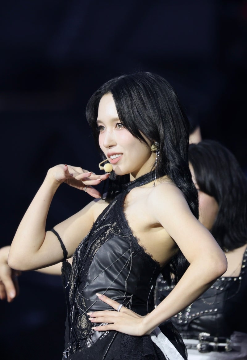【K-POP】 Mina_TWICE (#coldplay_goyang_stadium)